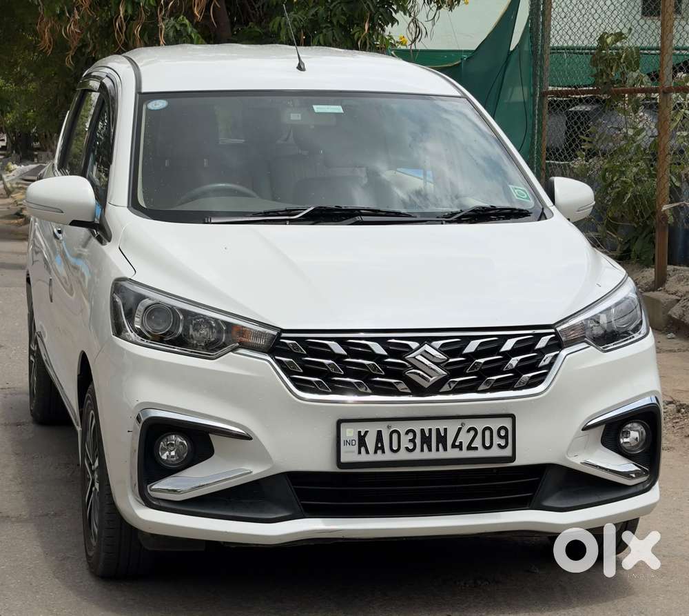 Maruti Suzuki Ertiga 1.5 Zxi Plus Shvs, 2022, Petrol