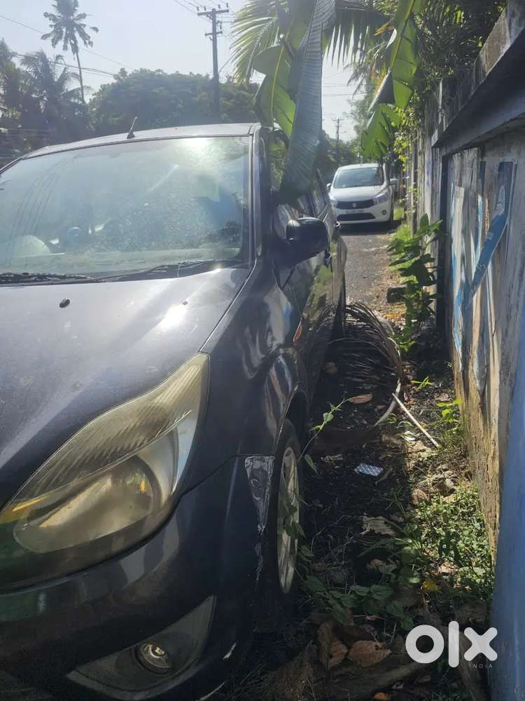 Ford Figo 2011