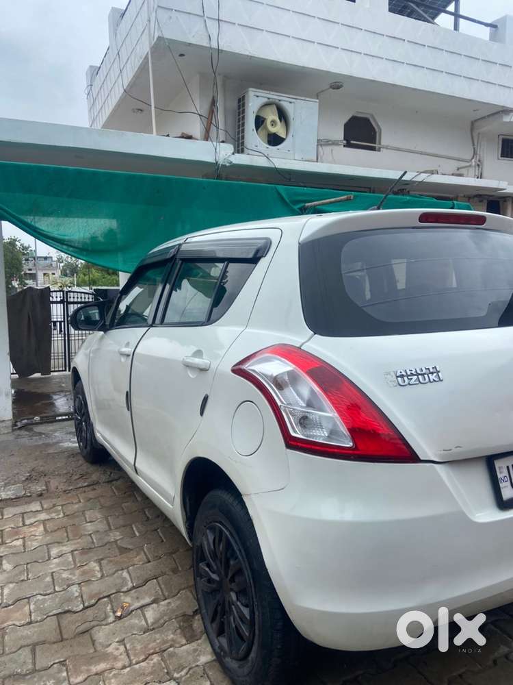 Maruti Suzuki Swift 2015