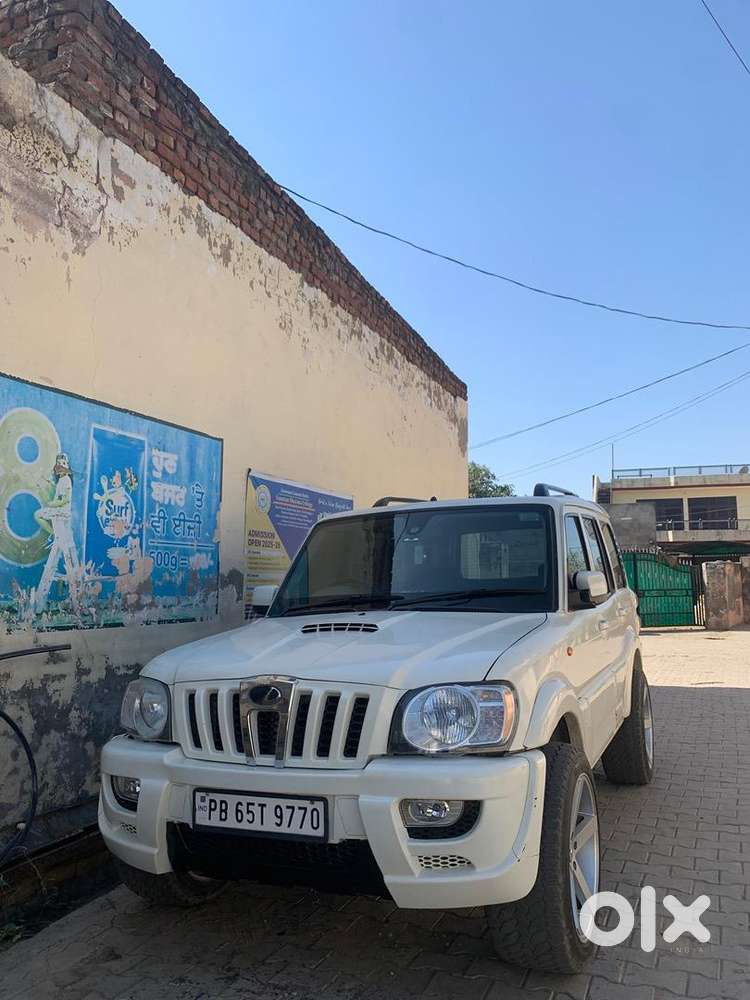 Mahindra Diesel Car 2013