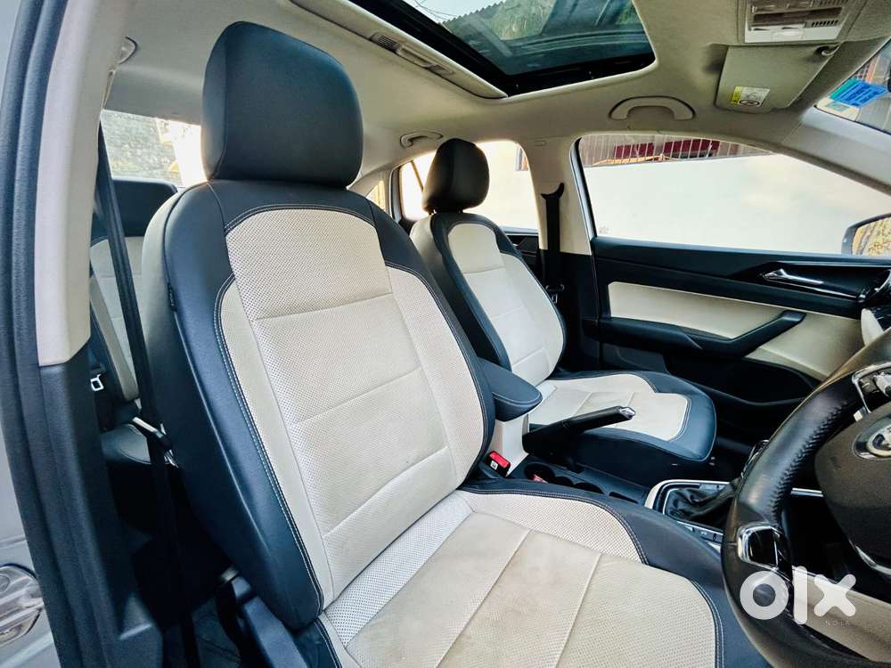 Skoda Slavia 1.0 Tsi Style At, 2023, Petrol