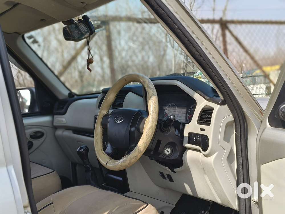 Mahindra Scorpio Diesel 2015 S4 Convert S10