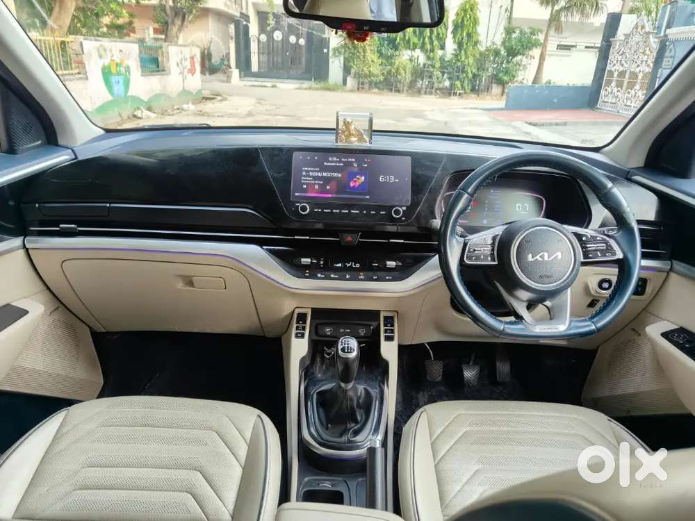 Kia Carens Diesel Decamber 2022 Variant Top Model Sunroof Push Buttun
