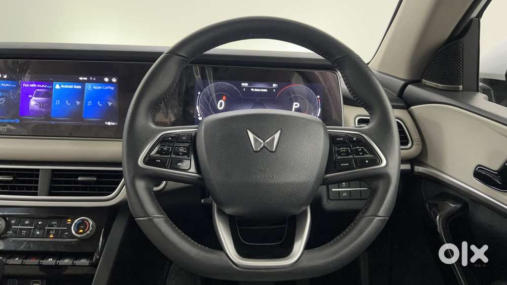 Mahindra Xuv700 2.2 Ax 7 Diesel At Luxury Pack Str, 2022, Diesel