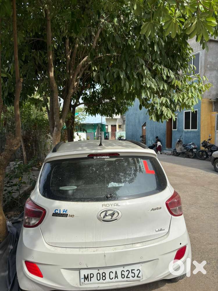 Hyundai Grand I10 Petrol 2015