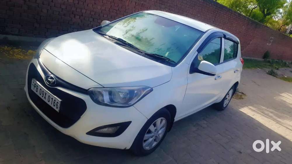 Hyundai I20 2014 Sports First' Owner 6 Gair