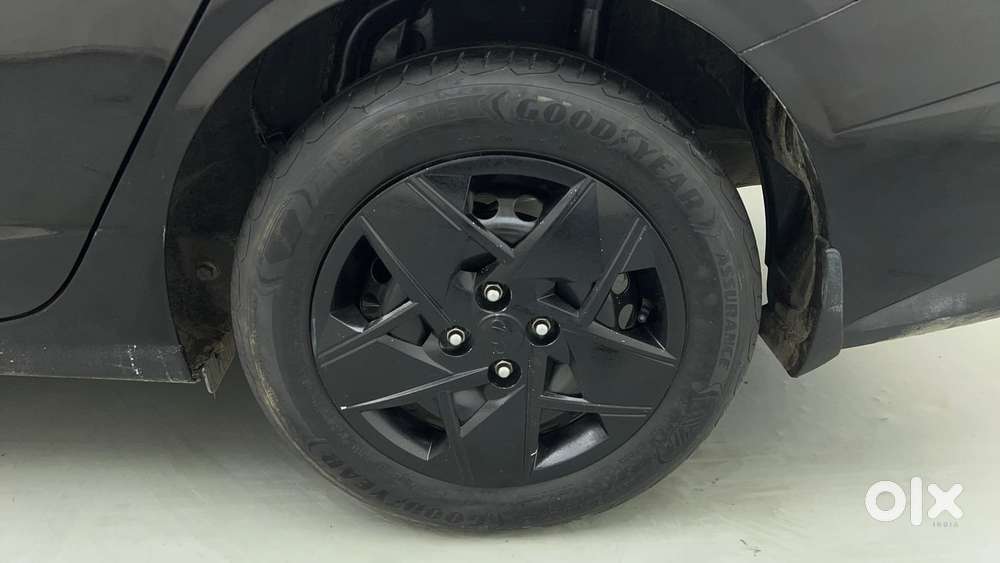 Hyundai Verna Ex 1.5 Petrol Mt, 2023, Petrol
