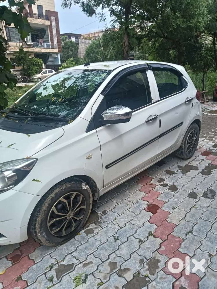 Tata Tiago 2017