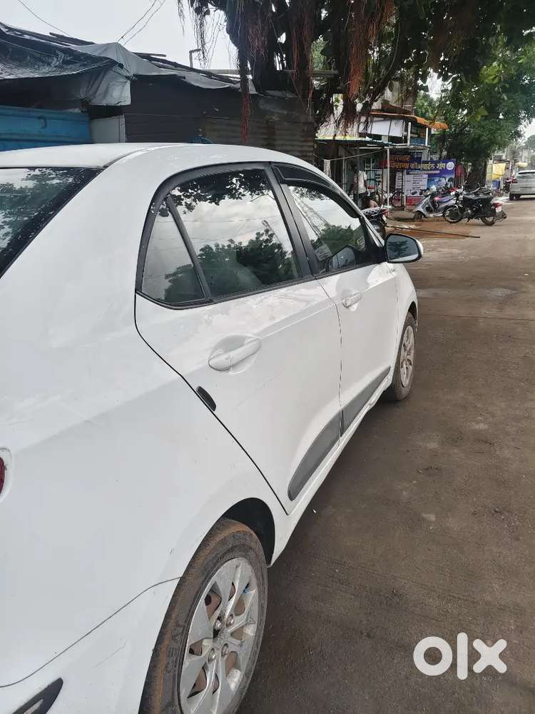 Hyundai Xcent 1.2 Vtvt Petrol Manual 2015