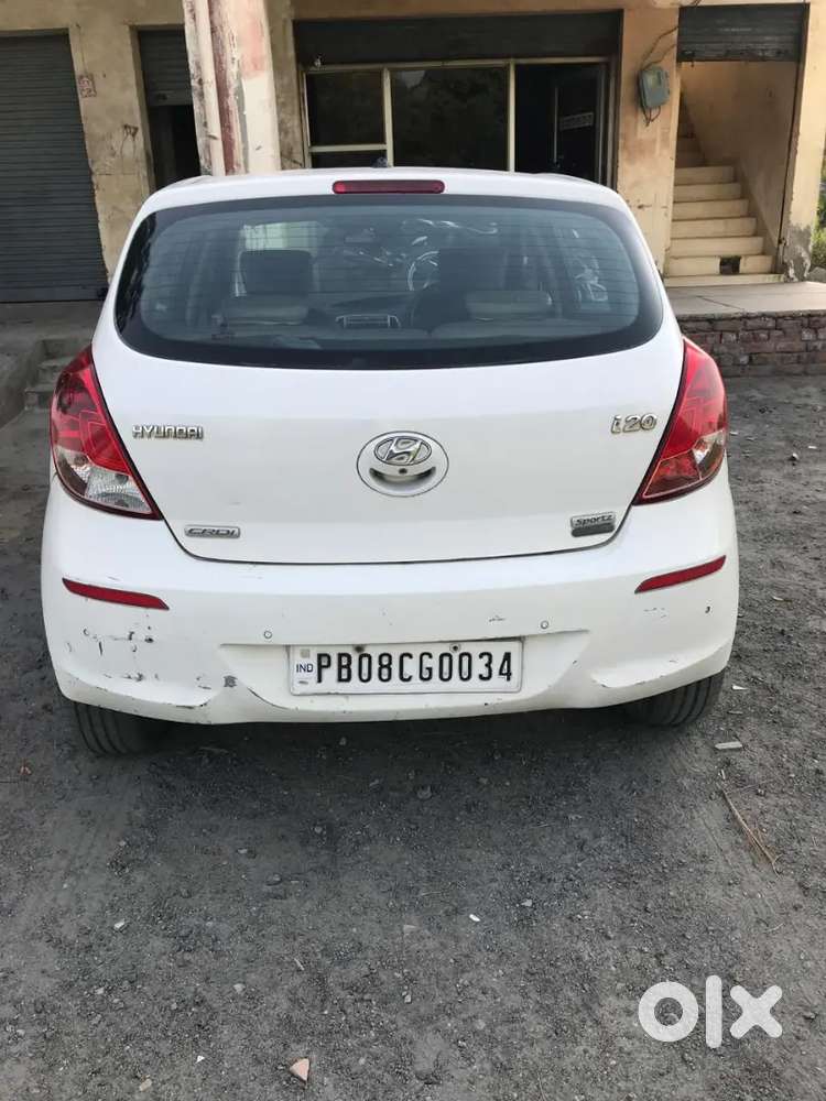 Hyundai I20 2013 Diesel 105000 Km Driven
