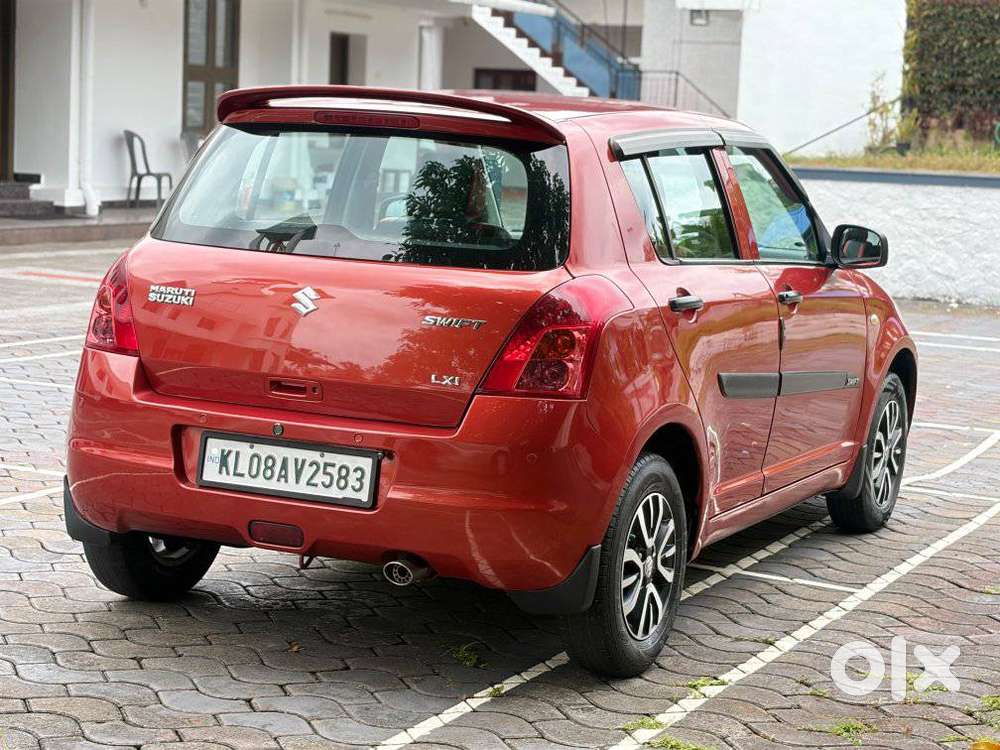 Maruti Suzuki Swift, 2011, Petrol