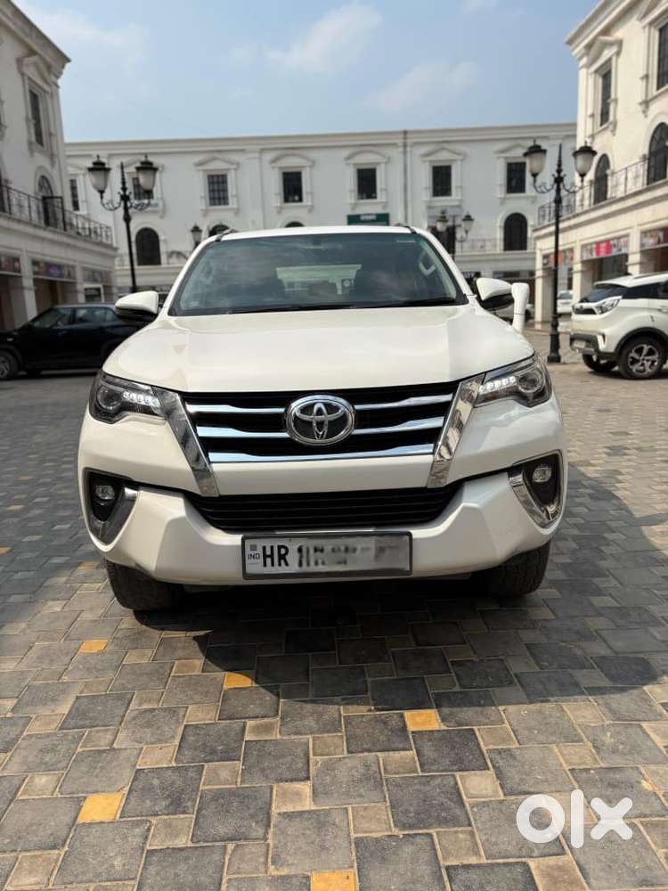 Toyota Fortuner 3.0 4x2 Automatic, 2019, Diesel