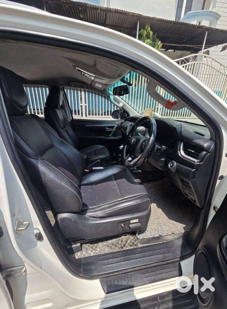 Toyota Fortuner 4x2 At 2.8 Diesel, 2021, Diesel