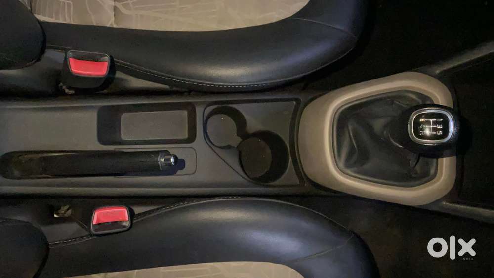 Hyundai Grand I10 Sportz 1.2 Kappa Vtvt, 2017, Petrol