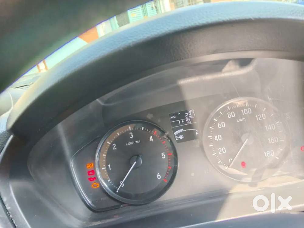Mahindra Xuv500 2015 Diesel 80000 Km Driven 3.75 Lak