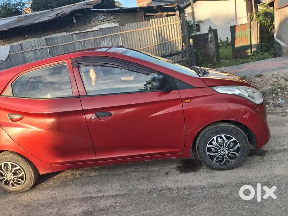Hyundai Eon पेट्रोल 2012