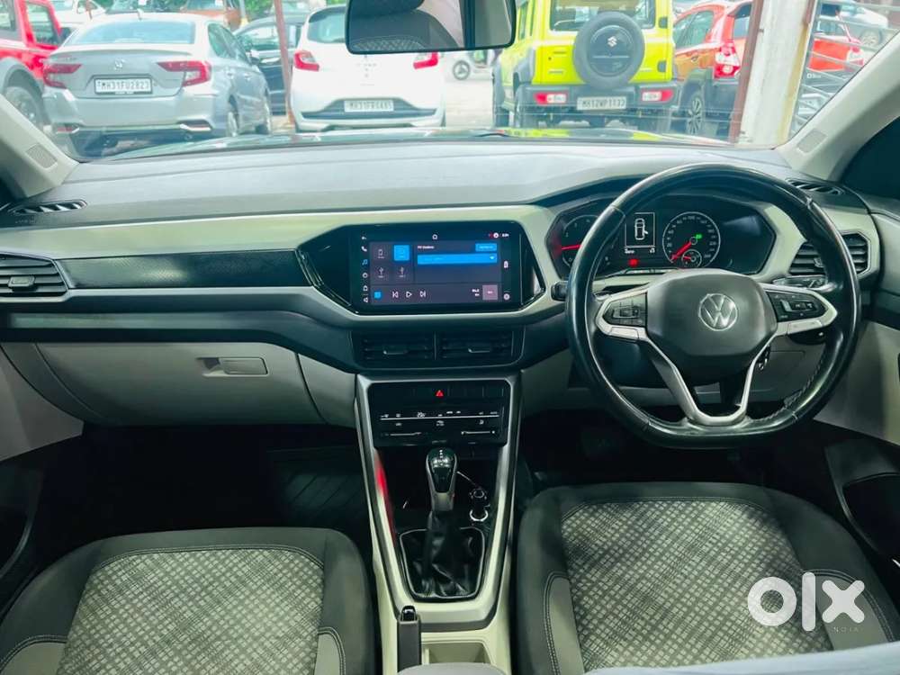 Volkswagen Taigun 1.0 Tsi Highline At, 2022, Petrol