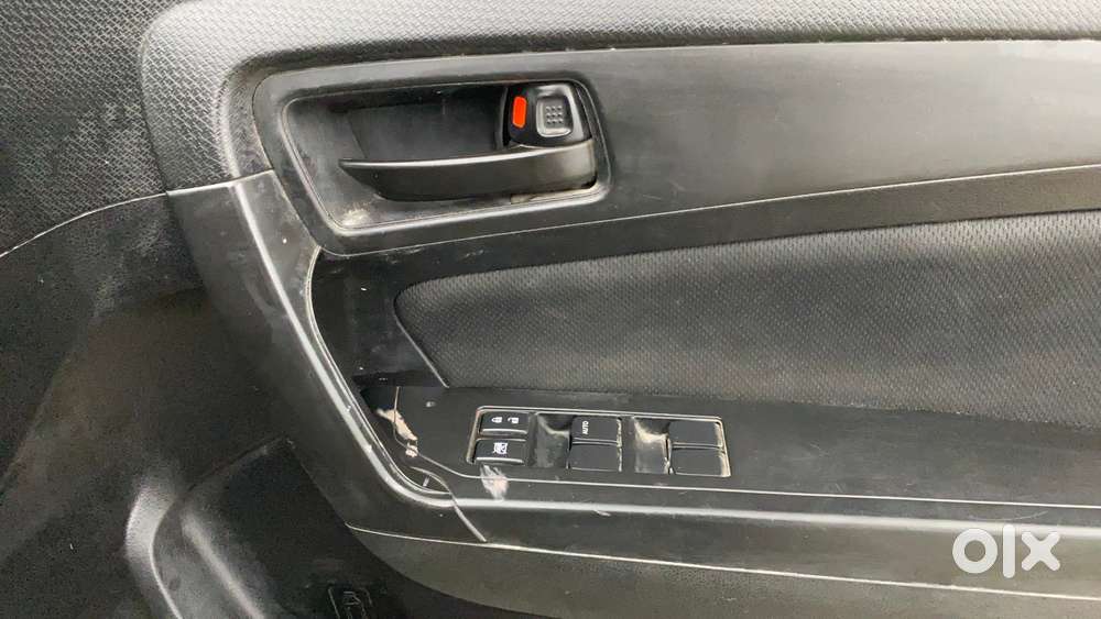 Maruti Suzuki Vitara Brezza 1.5 Vxi, 2021, Petrol