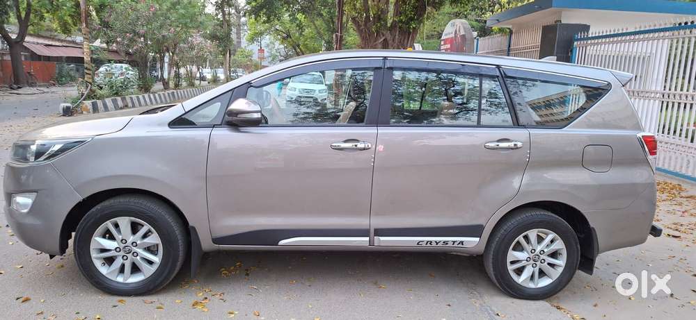 Toyota Innova Crysta 2.8 Gx At, 2017, Diesel
