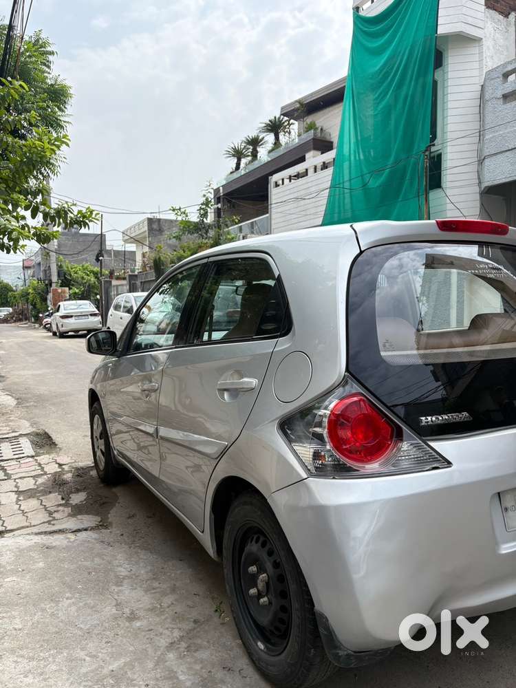 Honda Brio S Petrol Manual 2013