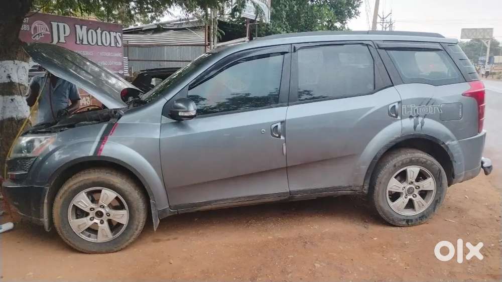 Mahindra Xuv500 Diesel 2013 With Km Driven