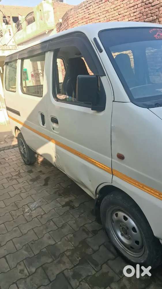 Maruti Suzuki Eeco 2010 Cng & Hybrids 50000 Km Driven