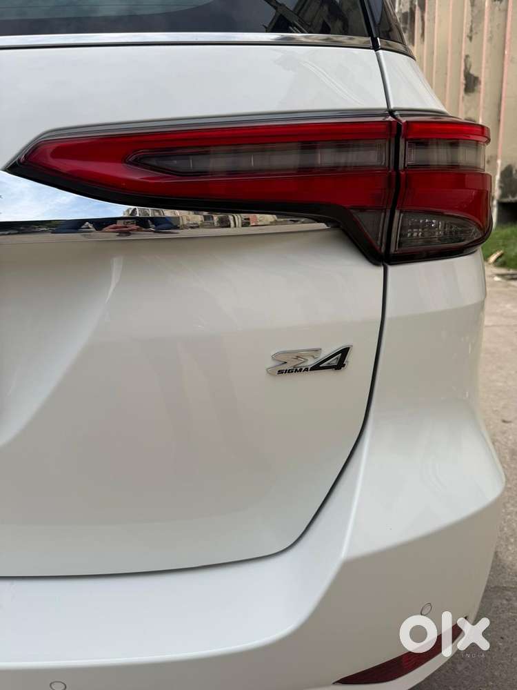 Toyota Fortuner 4x4 At 2.8 Diesel, 2023, Diesel