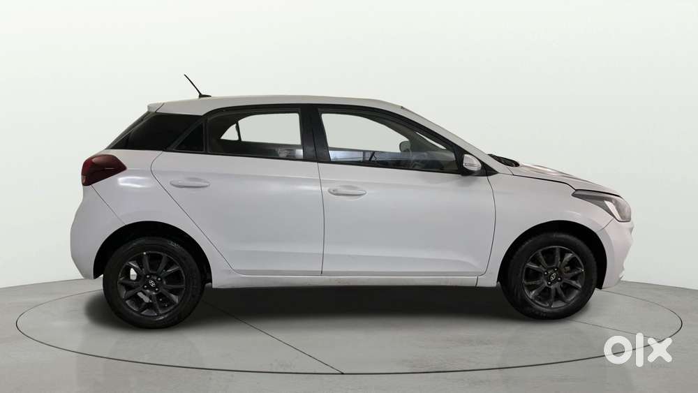 Hyundai Elite I20 Sportz Plus, 2020, Petrol