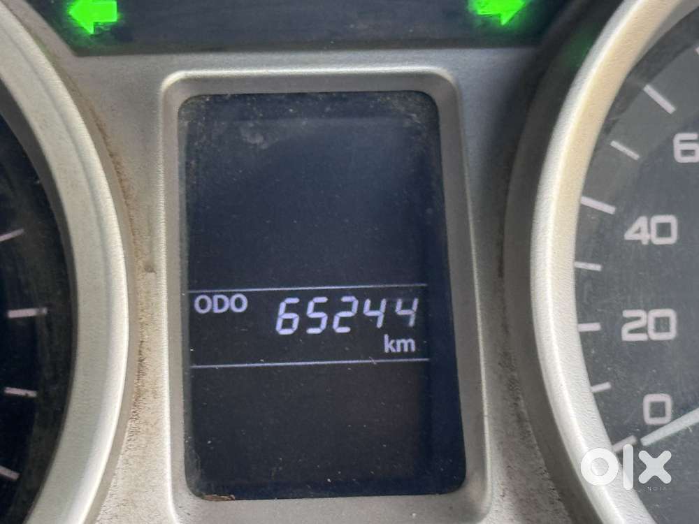 Tata Tiago 1.05 Revotorq Xz, 2017, Petrol