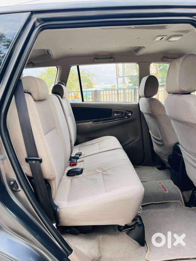 Toyota Innova 2.5 Vx 8 Str, 2015, Diesel