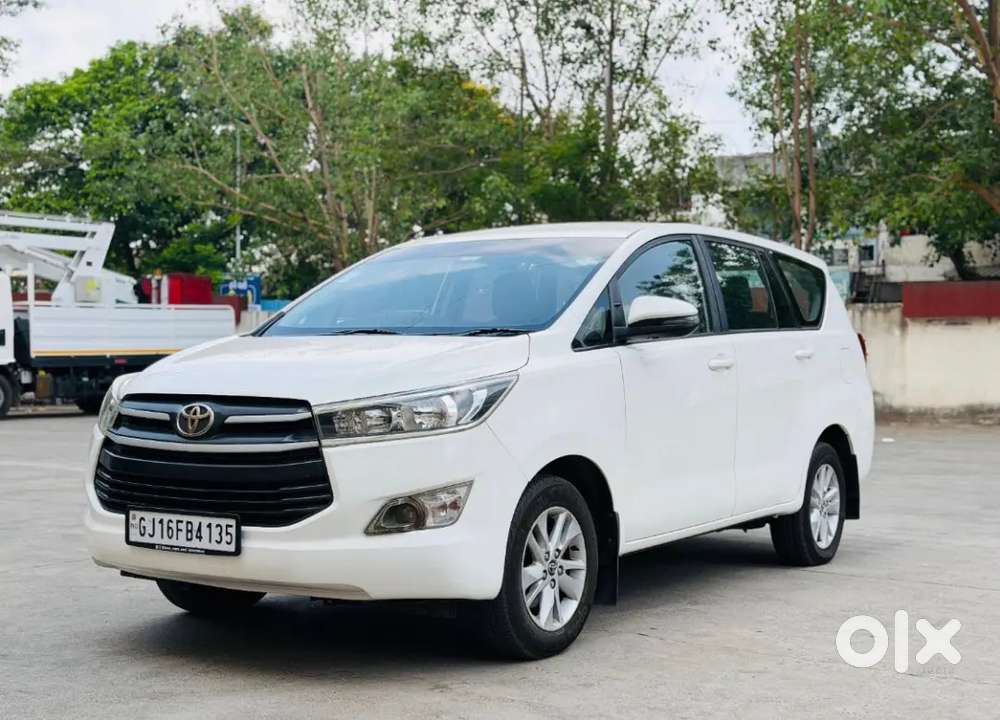 Crysta 2.4 Gx 8 Seater 2019