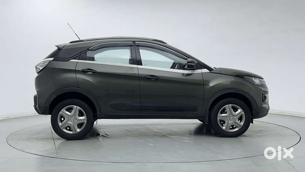 Tata Nexon 1.5 Revotorq Xma Amt (s), 2022, Diesel