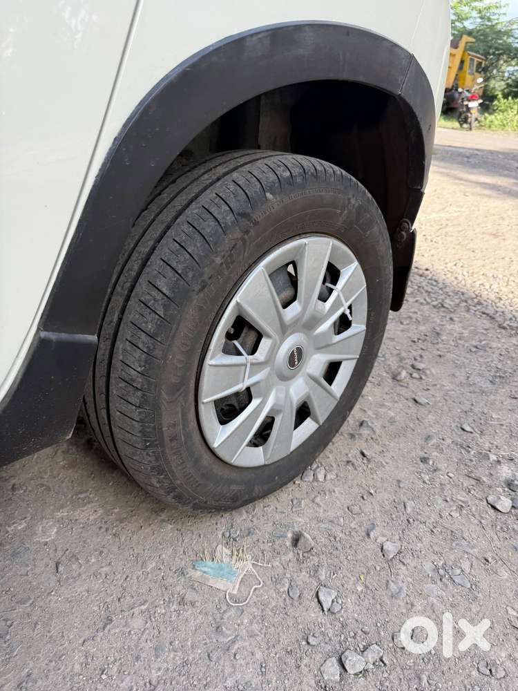 Mahindra Kuv 100 Mfalcon D75 K4, 2016, Diesel