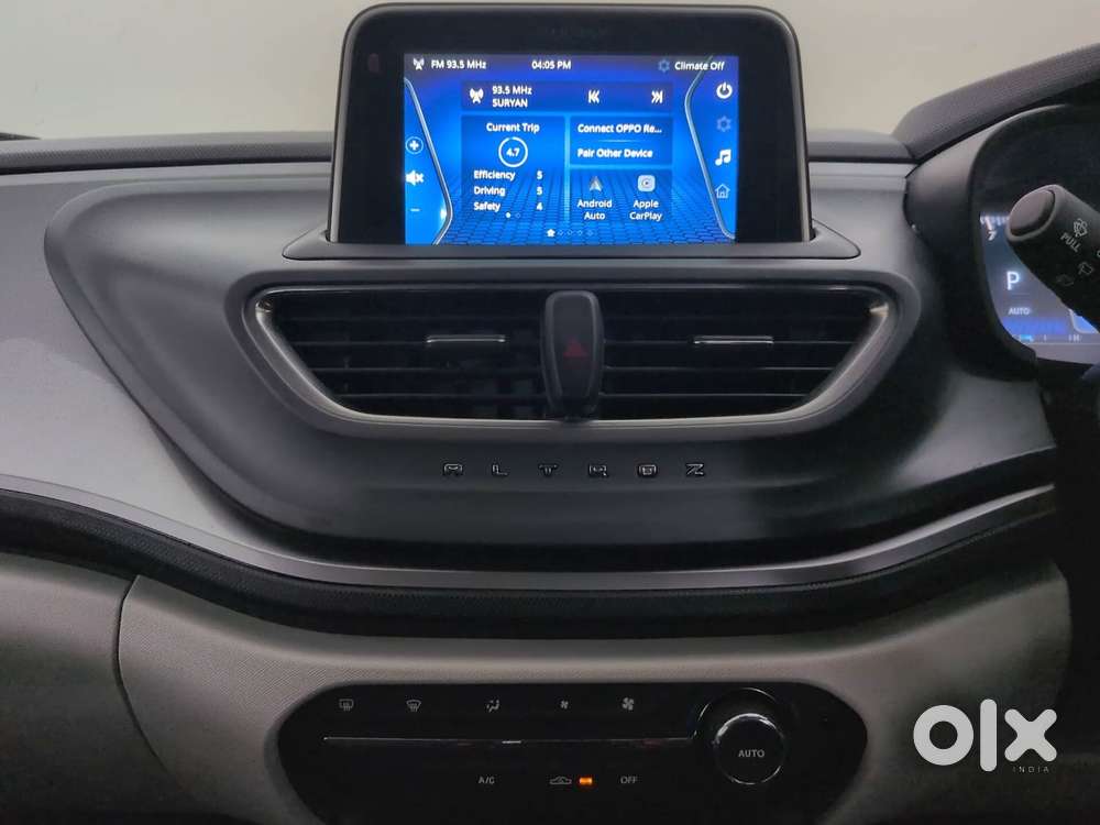 Tata Altroz Xza Petrol, 2025, Petrol
