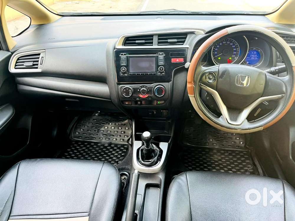 Honda Jazz 2015 Petrol Well Maintained