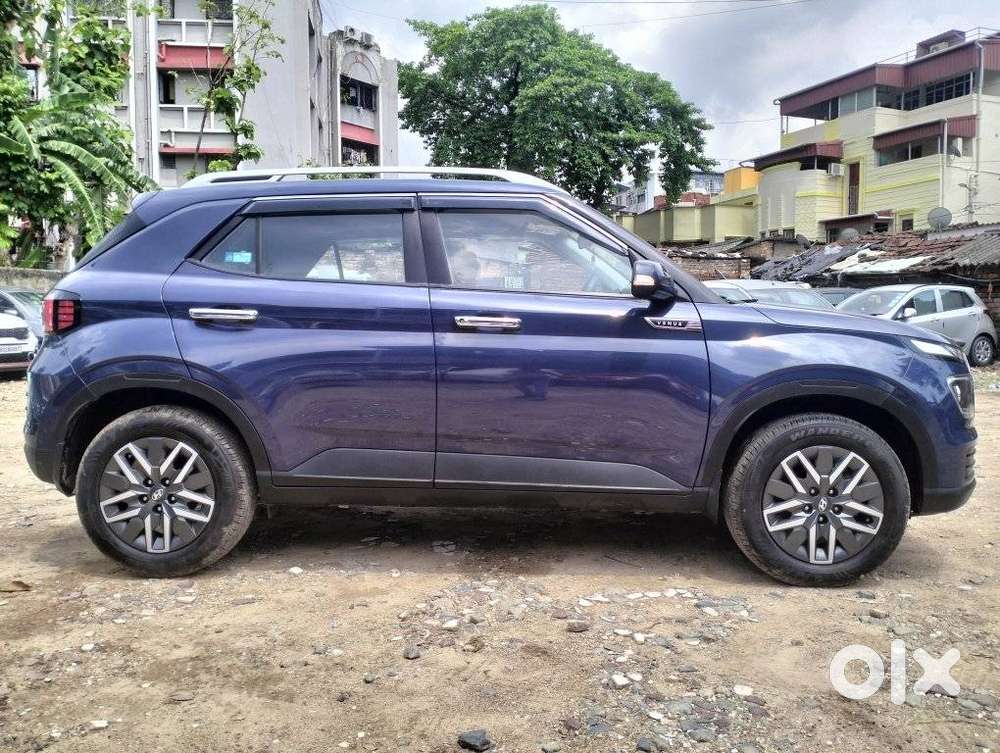 Hyundai Venue S (o) 1.0 Turbo Mt, 2024, Petrol