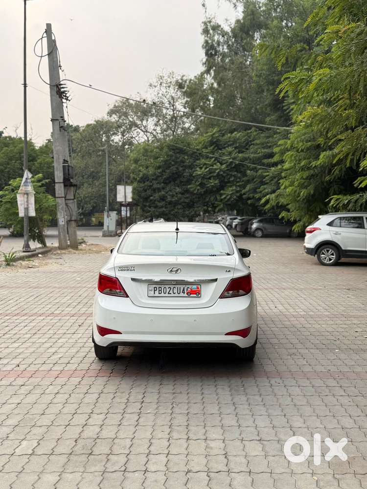 Hyundai Verna, 2015, Diesel