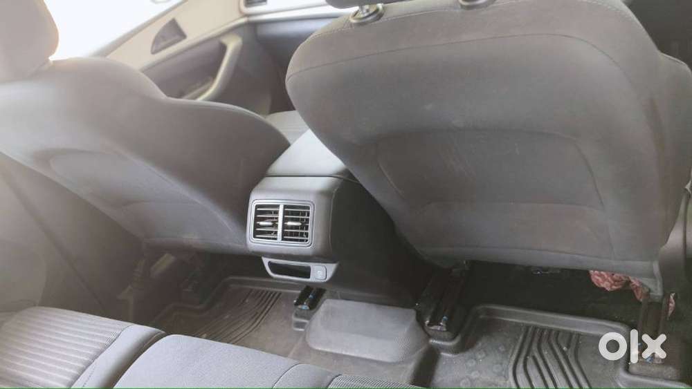 Mahindra Xuv700 2.2 Ax 5 Diesel Mt 7 Str, 2024, Diesel