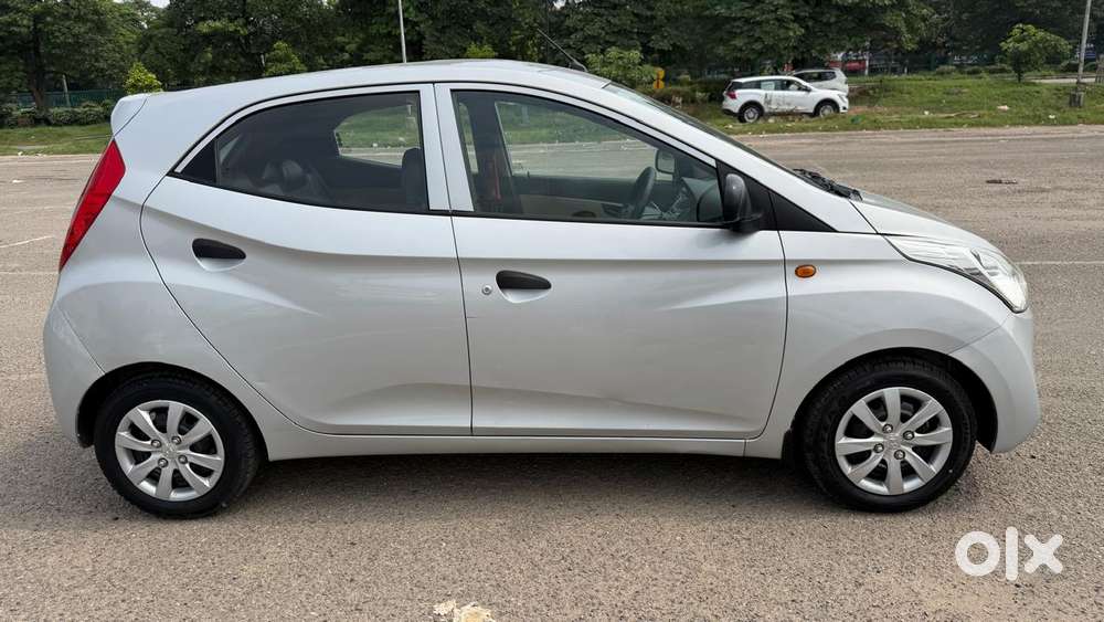 Hyundai Eon Magna +, 2013, Petrol