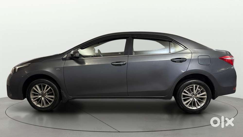 Toyota Corolla Altis 2013-2017 Vl At, 2014, Petrol