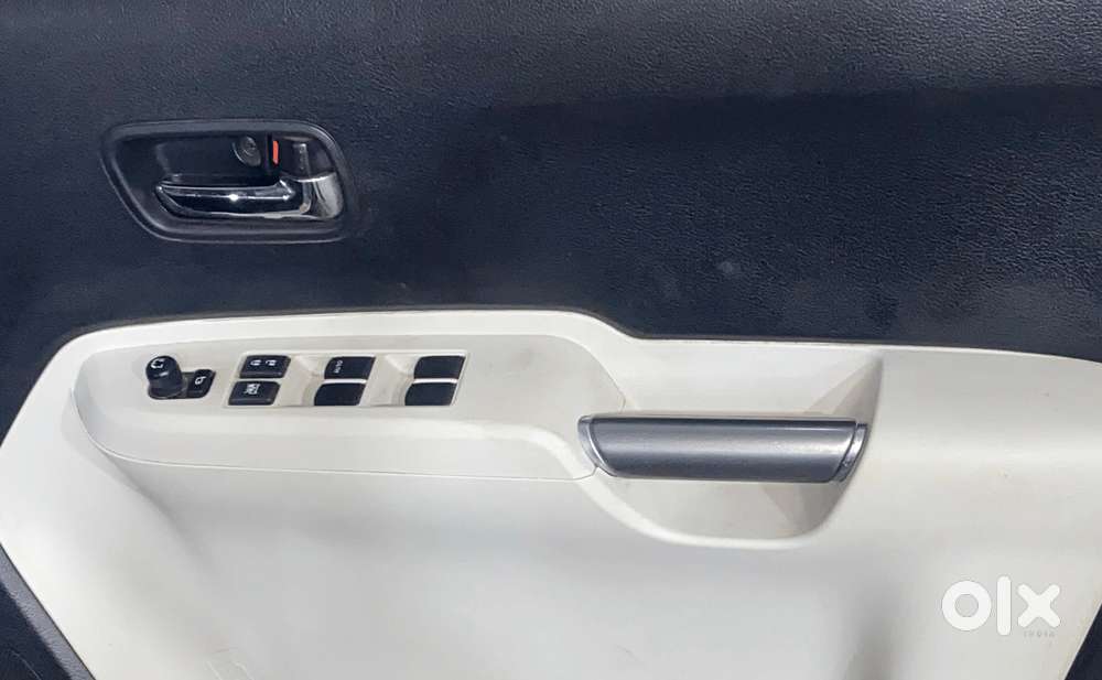 Maruti Suzuki Ignis 1.2 Amt Alpha, 2021, Petrol