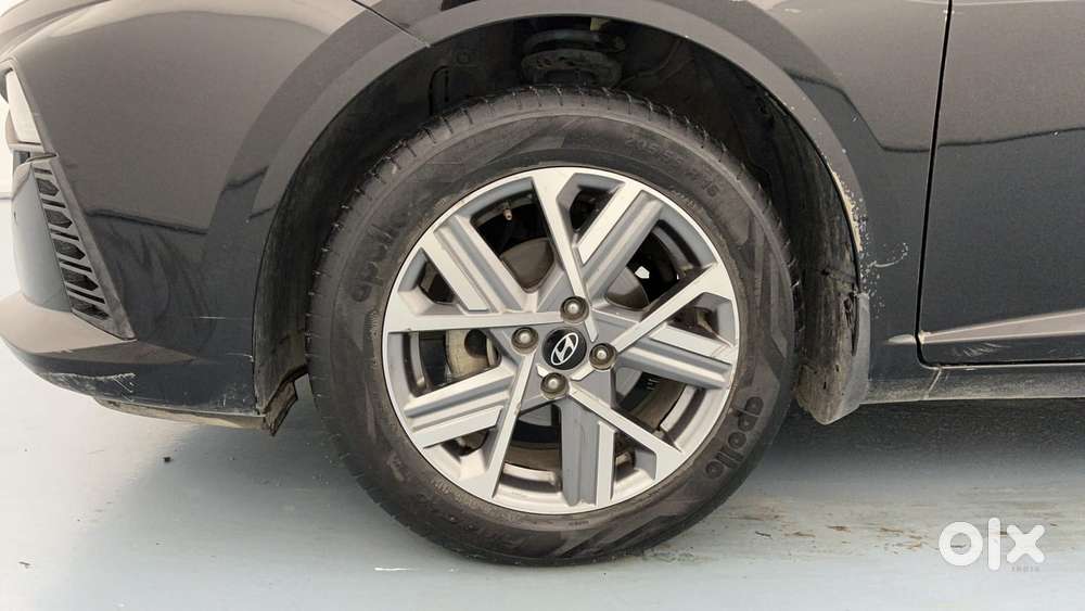Hyundai Verna Sx 1.5 Petrol Ivt, 2023, Petrol