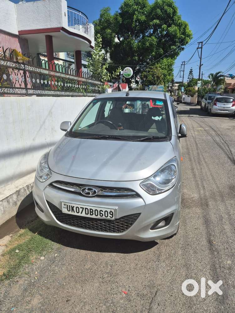Hyundai I10 Magna Petrol 2012