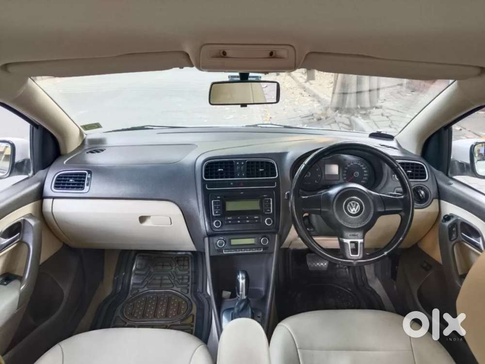 Volkswagen Vento Petrol Highline At, 2011, Petrol