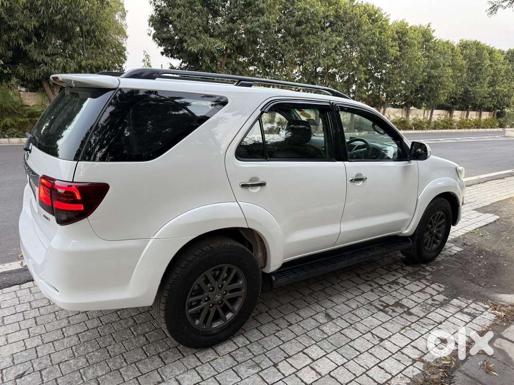 Toyota Fortuner 3.0 4x4 Automatic, 2015, Diesel