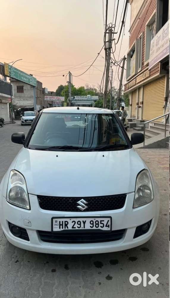 Swift 2010 Petrol With 90000 Km Driven