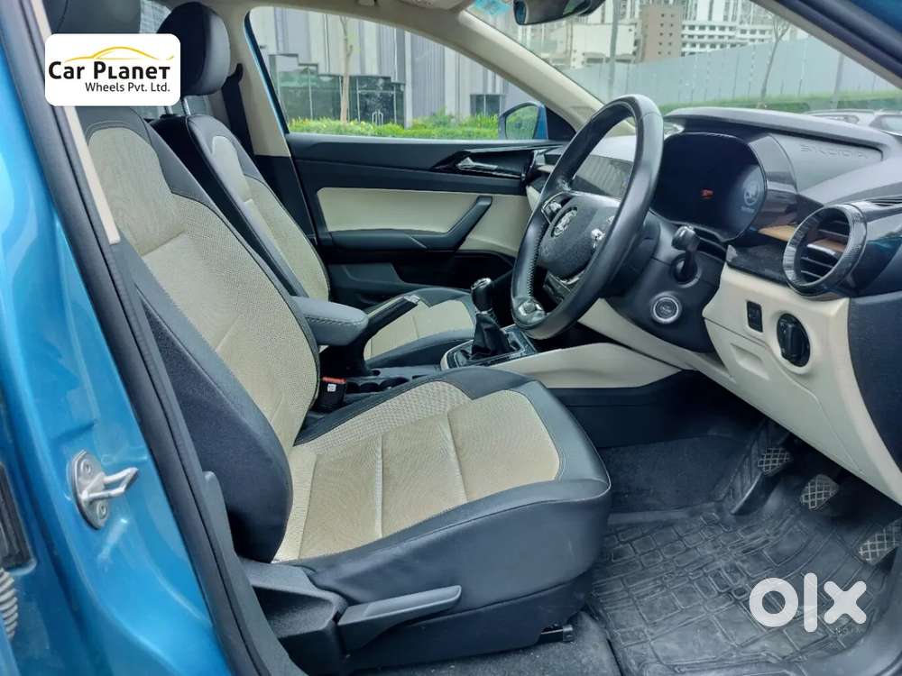 Skoda Slavia Style 1.0l Tsi Mt, 2022, Petrol