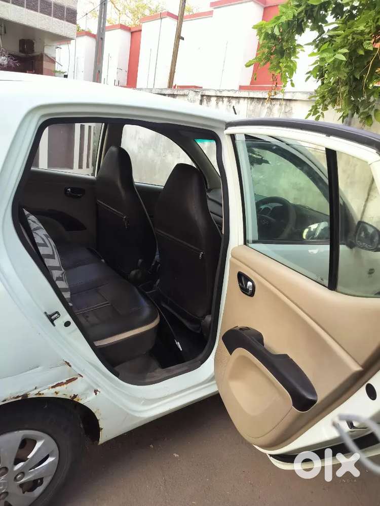 Hyundai I10 2012 Cng & Hybrids 96500 Km