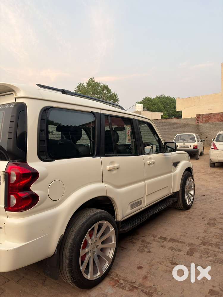 Mahindra Scorpio Diesel 2021