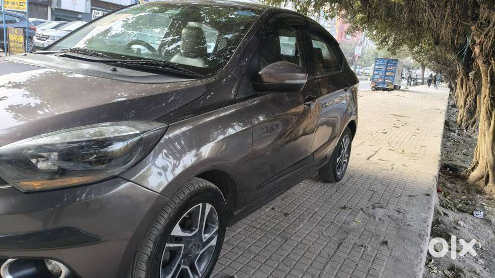 Tata Tigor Xza, 2018, Petrol